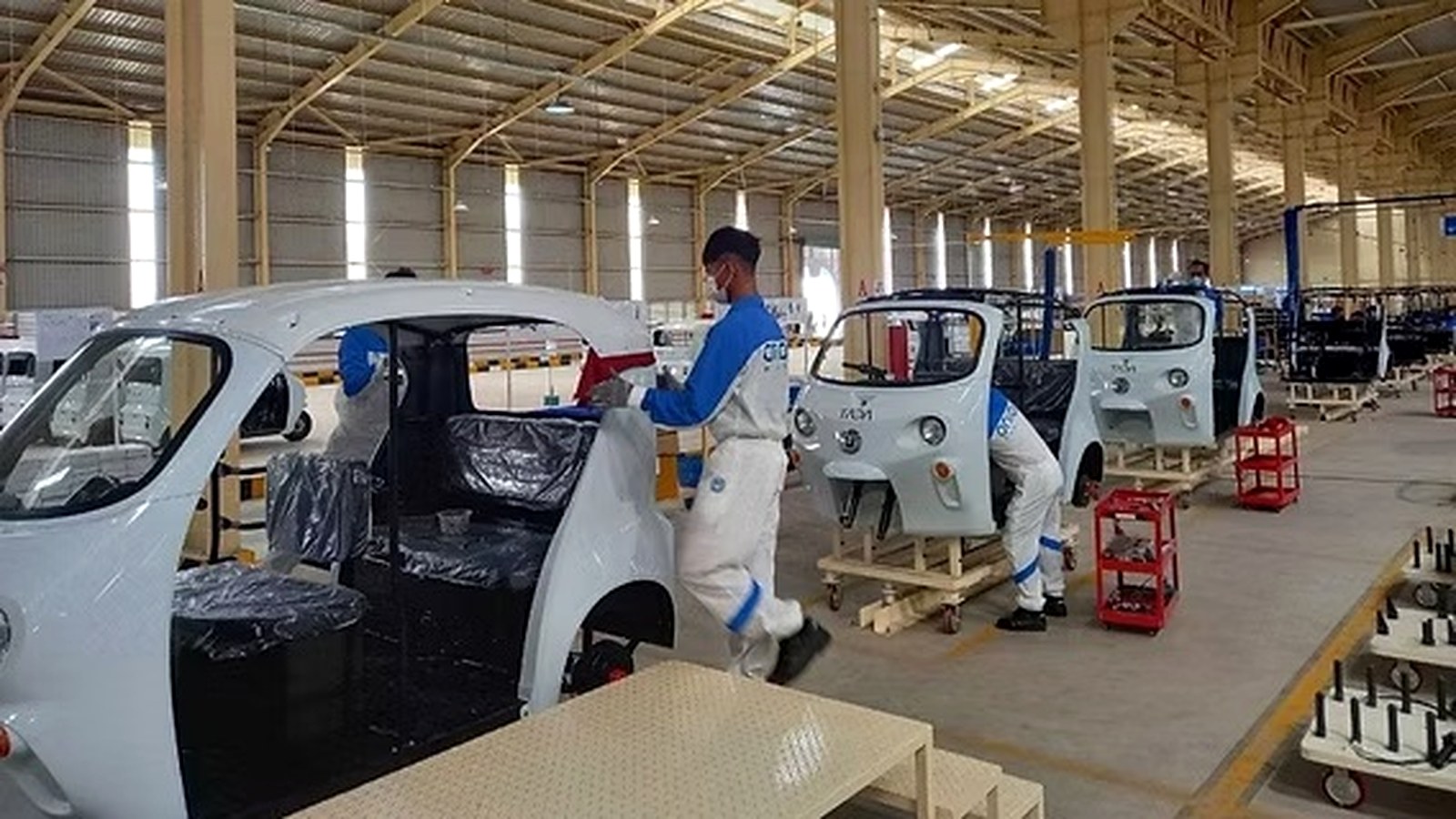 Automobilmontage in Kambodscha